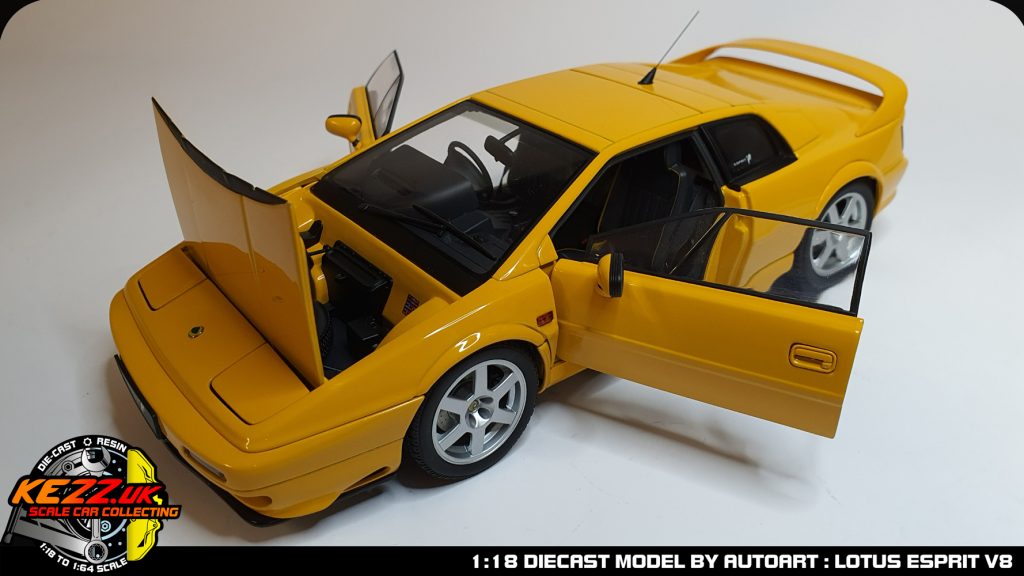 Lotus esprit turbo1/18 autoart neuve boite rare - Collection